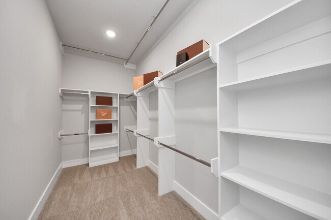 Foto del edificio - 5809 Francis Oak Ln