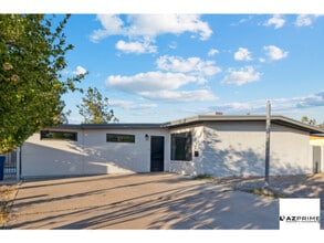 Building Photo - 1612 E Gaylon Dr
