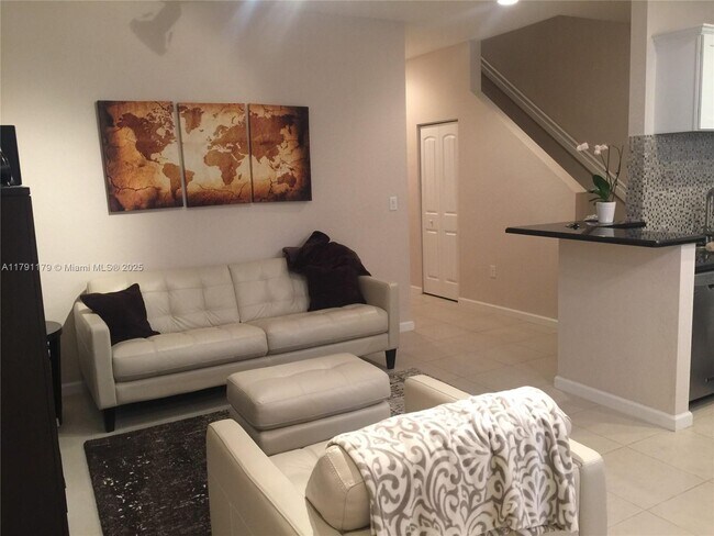 Foto del edificio - 283 SW 7th Ct