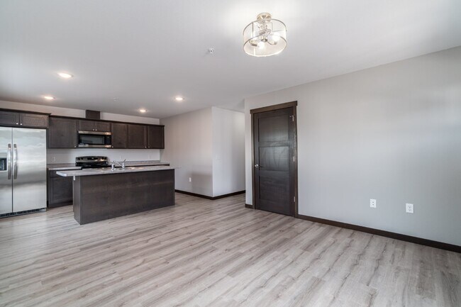 Foto del edificio - Available Now! - Modern 2 Bedroom, 2 Full Bathroom with Garage