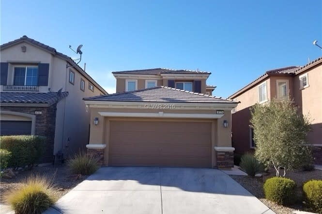 Primary Photo - 9809 White Lilac St