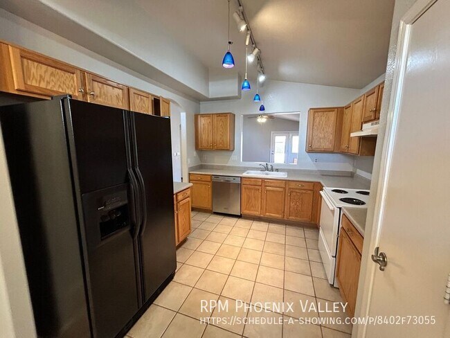 Building Photo - 6622 W Paso Trail
