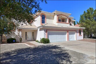 Building Photo - 6123 La Posta Dr