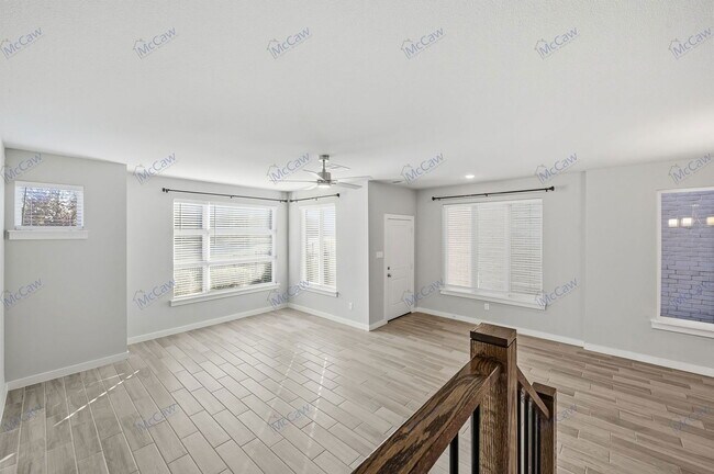 Photo - 358 Oakbend Dr House