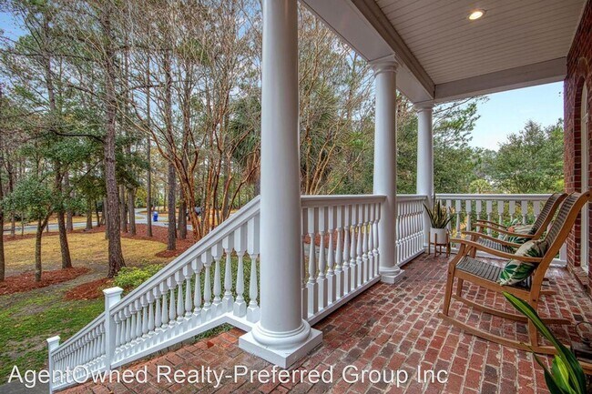 Foto del edificio - 5 br, 4.5 bath House - 3111 Pignatelli Cre...