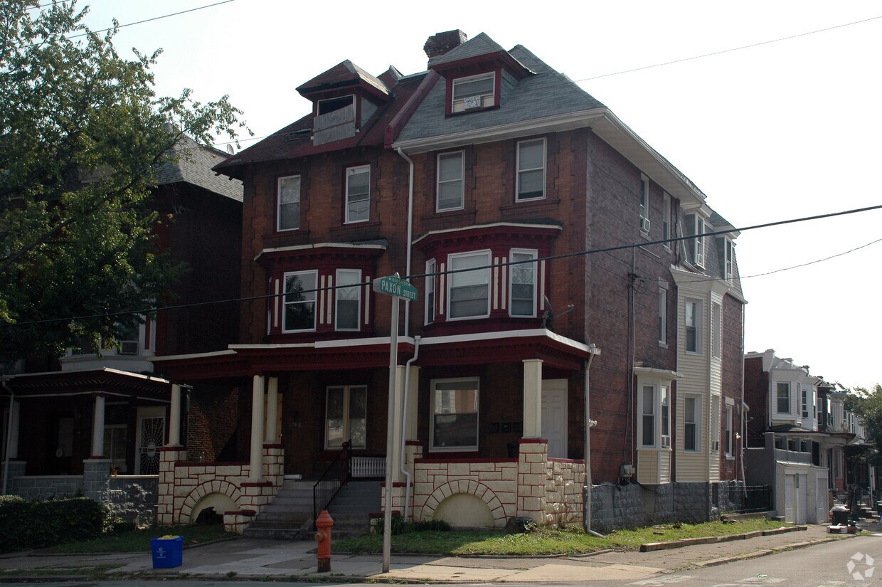 Primary Photo - 5114 Springfield Ave