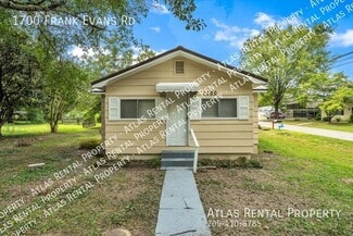 Building Photo - 1700 Frank Evans Rd
