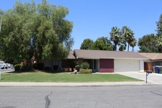 Building Photo - 6812 Quailwood Dr