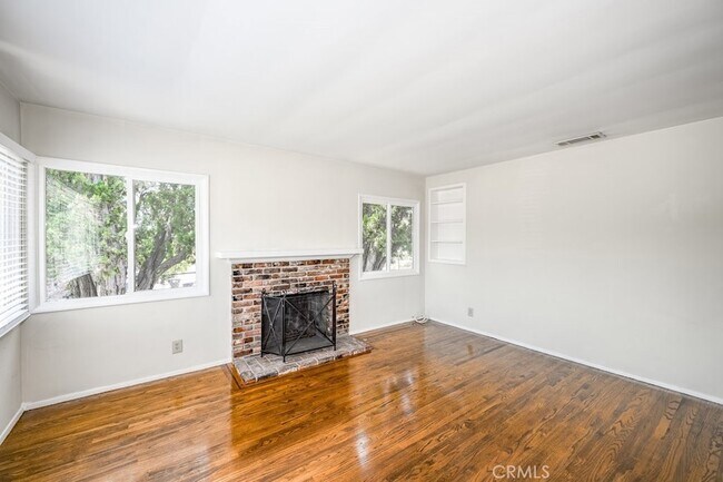 Foto del edificio - 4601 Moore St
