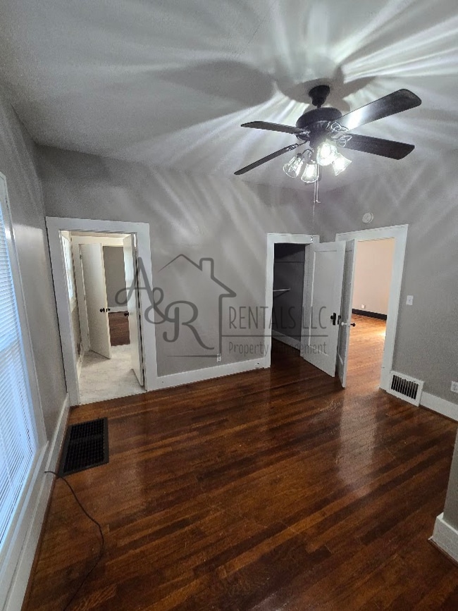 Foto del edificio - 103 E 17th St