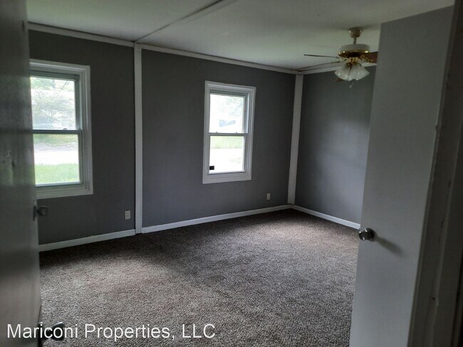 Building Photo - 4 br, 1 bath House - 713 Saint Barbara