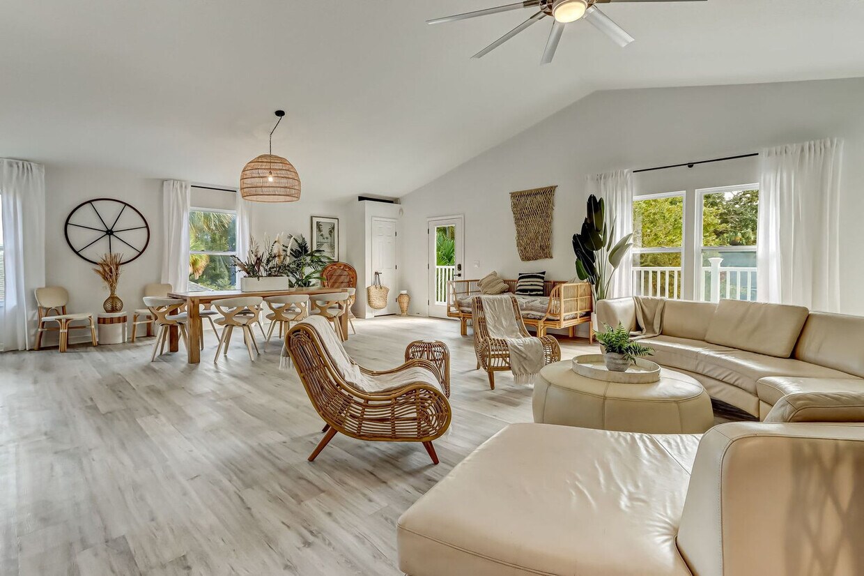 Foto principal - 156 Meadow Ave