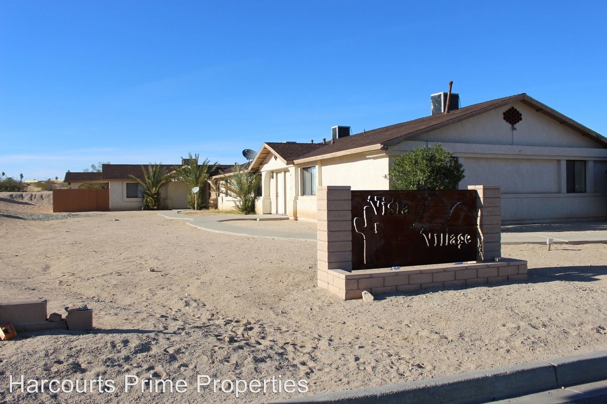 6384 Bagley Ave, Twentynine Palms, CA 92277 Apartment for Rent in