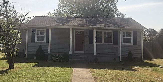 Building Photo - 106 S Confederate Ave