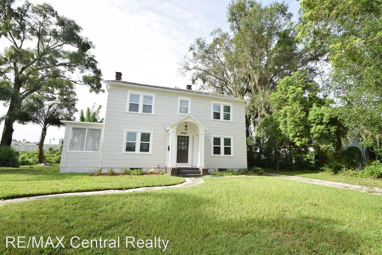 Foto principal - 3 br, 1.5 bath House - 1960 KAROLINA AVE