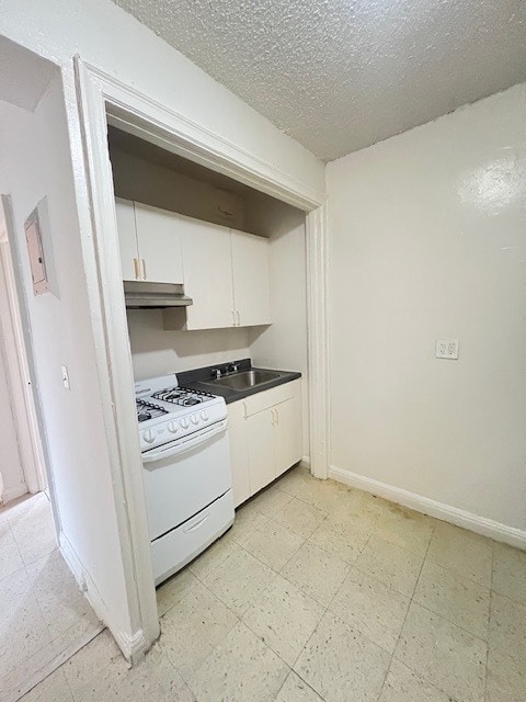 Building Photo - 625 Gramatan Ave