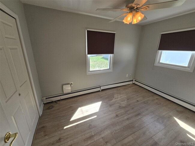 Building Photo - 31 Poppy Ln