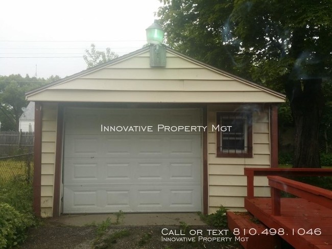 Foto del edificio - 3 bedroom in Flint MI 48505