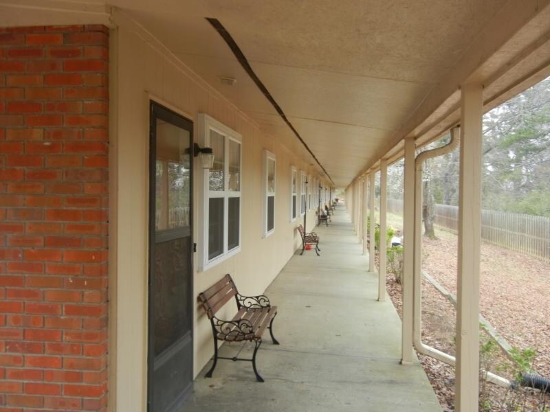 Hillcrest Apartments Apartments in Grenada, MS