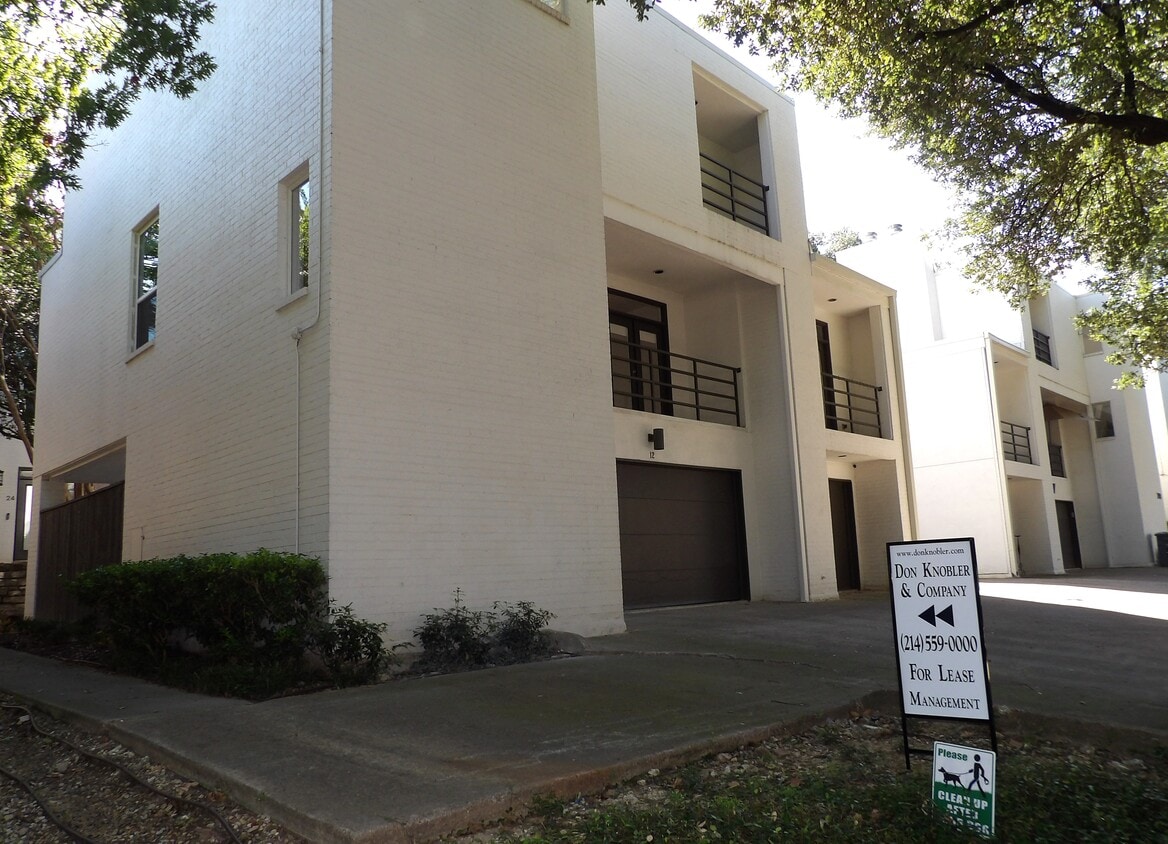 Primary Photo - 3910 Buena Vista St