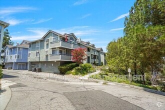 Building Photo - 26921 Flo Ln
