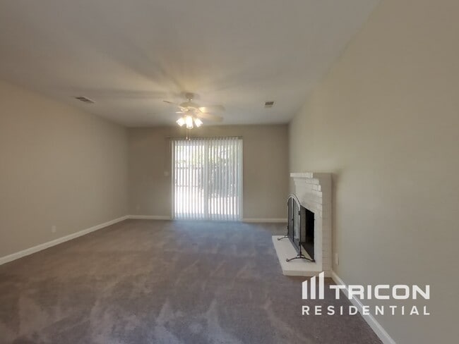 Building Photo - 810 Capstan Ct