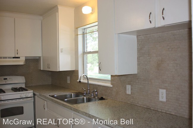 Foto del edificio - 2639 S Norwood Ave