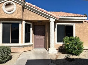 Building Photo - 40855 Sandy Gale Ln
