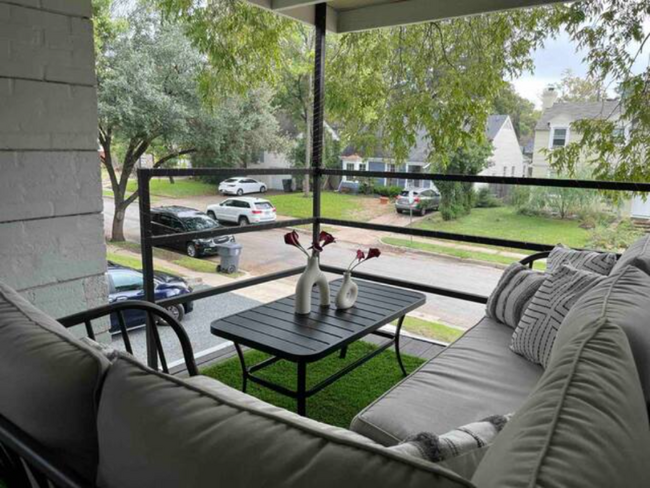 Foto del edificio - 5103 Pershing St