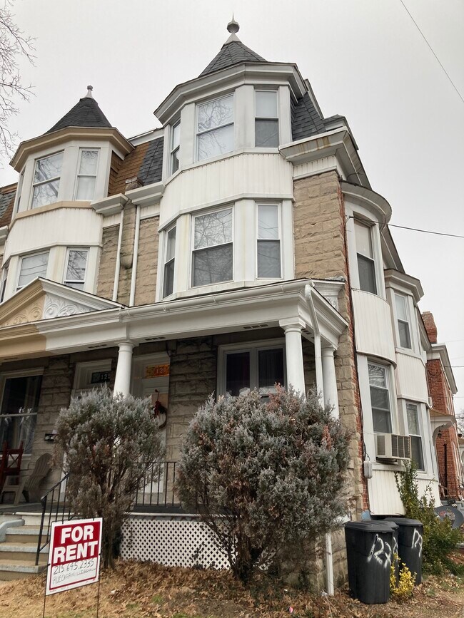 127 Spring St Unit 3rd, Reading, PA 19601 Apartments in Reading, PA