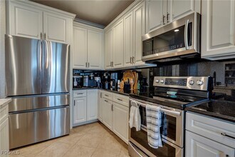 Building Photo - 8309 Sumner Ave