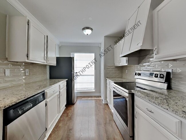 Building Photo - Newly Renovated Single Family Home | 3 BR/2BA | 1-Car Covered Parking | Gated backyard