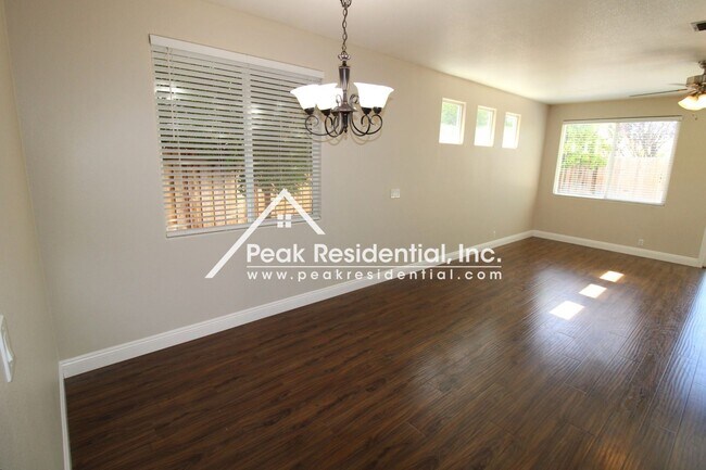 Foto del edificio - 4 br, 2 bath House - 5608 Red Jasper Way