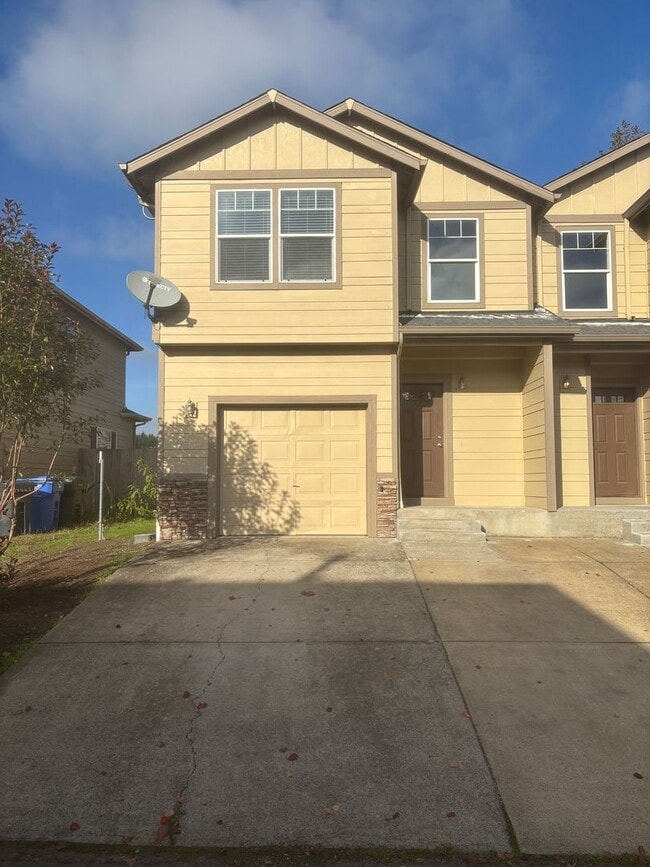 Foto del edificio - 3 Bedroom 2.5 Bath Duplex