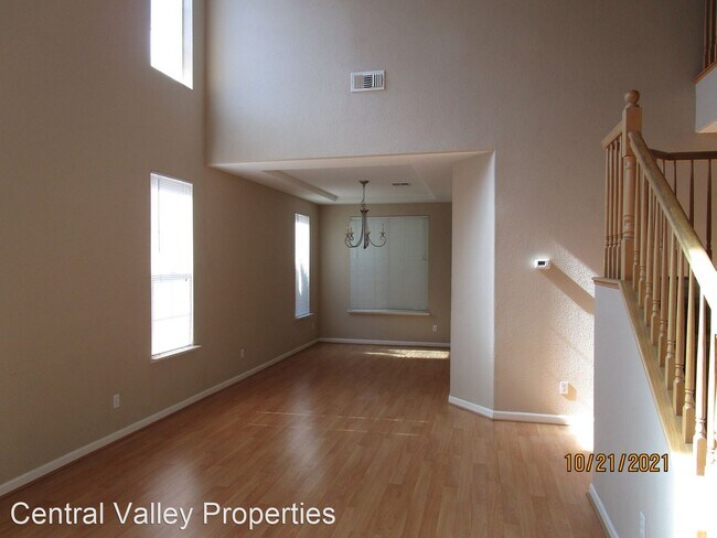 Foto del edificio - 4 br, 3 bath House - 2465 Ozark Drive