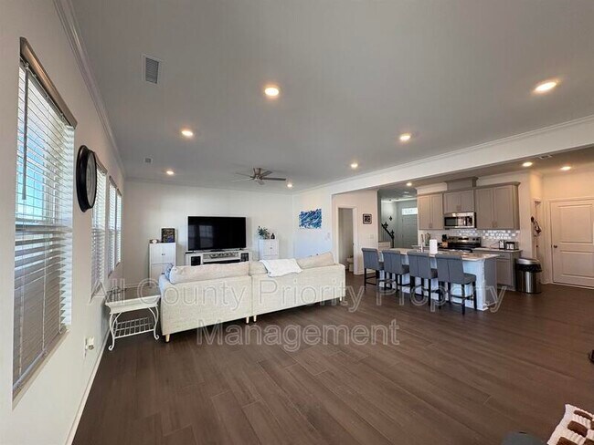 Building Photo - 154 S Finley Lndg Pkwy