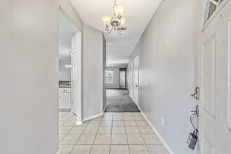 Building Photo - 7107 Piney Meadow Ct