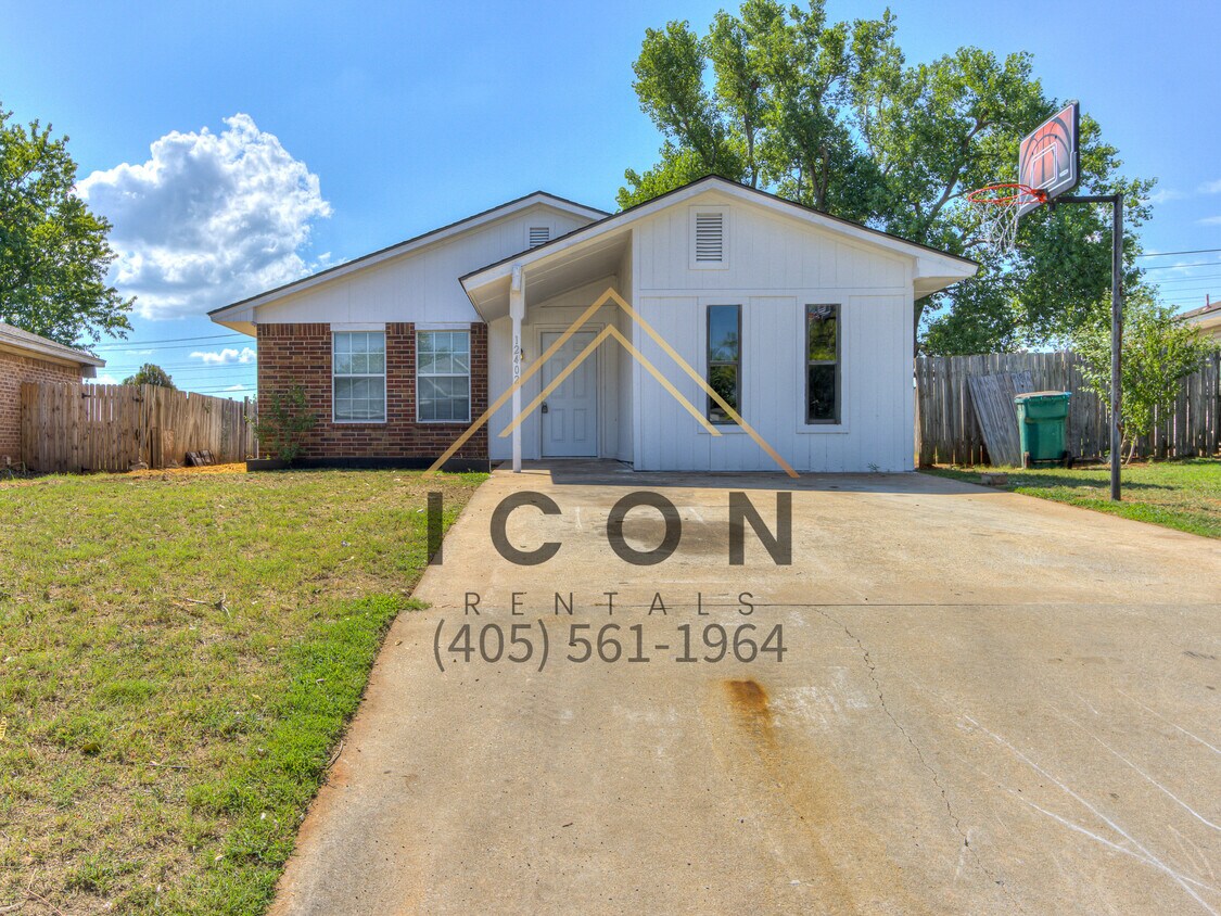 12402 SW 15th Terrace, Yukon, OK 73099 House Rental in Yukon, OK