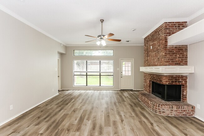 Foto del edificio - Spacious Living in Arlington, TX