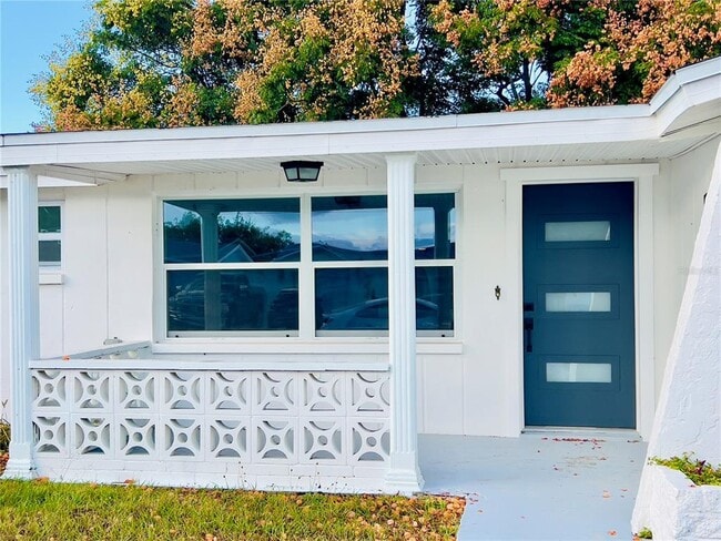 Foto del edificio - 5703 Andrea Dr