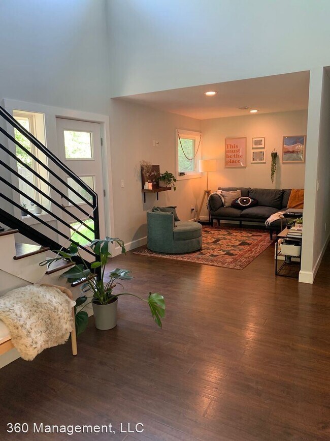 Building Photo - 3 br, 2 bath House - 804 Cahaba Dr