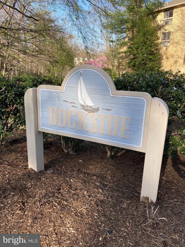 Foto principal - 11152 Boathouse Ct