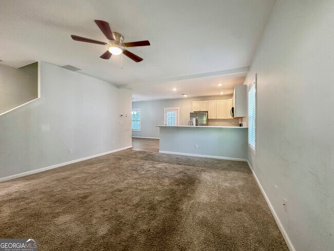 Building Photo - 3618 Griffin Dr
