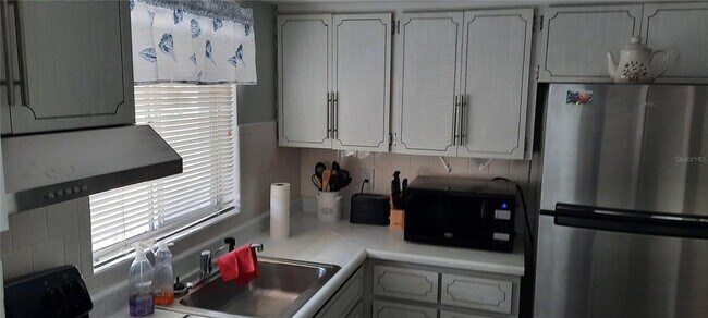 Foto del edificio - 5931 17th St W