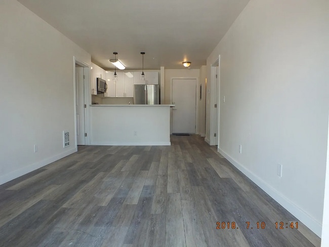 Foto del edificio - 12544 15th Ave NE