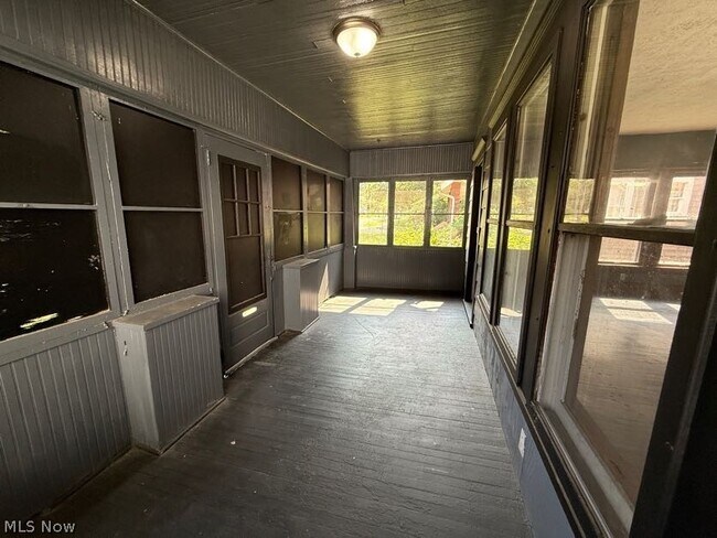 Foto del edificio - 1504 Preston Ave