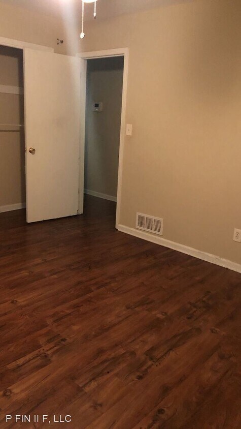 Foto del edificio - 3 br, 2 bath House - 4096 Marquette Ct