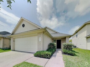 Building Photo - 15739 Regal Trace Ln
