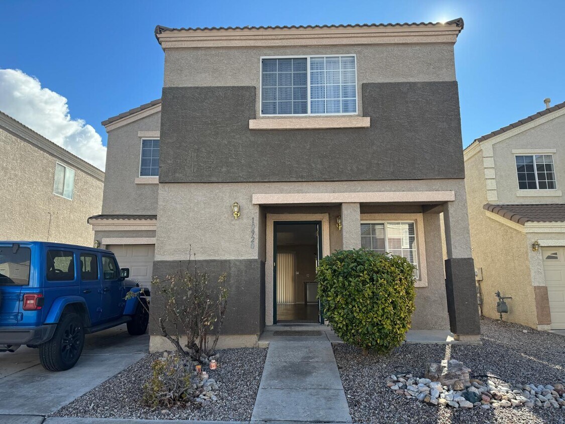 Primary Photo - 10920 Tomatillo Ln SE