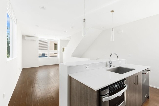 Photo - 2 Bedroom 2 Bath Townhome with Rooftop Deck in Crown Hill